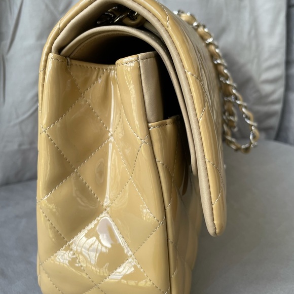 **~SOLD~** Chanel Classic Double Flap Patent Leather - Picture 3 of 10